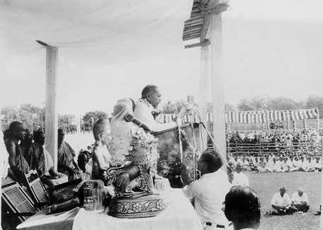 Babasaheb in diksha bhoomi